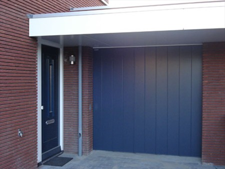 Van Dam - Crawford zijwaarste garagedeur Uden
